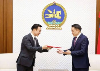 Нийгмийн даатгалын хуульд нэмэлт оруулах хуулийн төсөл өргөн барилаа